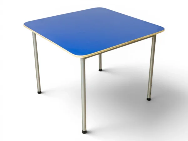 Mesa kinder formalita